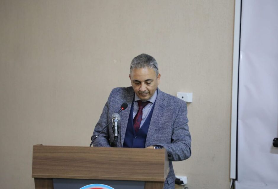 مدير عام مركز التدريب والتطوير يشارك في حفل اختتام الدورة التدريبية التي نظمها مكتب التدريب والتطوير فرع مصراته للمنسبين الجدد لمراقبة التربية والتعليم مصراته. 2 453383154 460257500259691 8007383492517023289 n 1080x675 1 eb2e7130